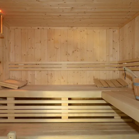 Odalys L'ours Blanc Апарт-готель 3*